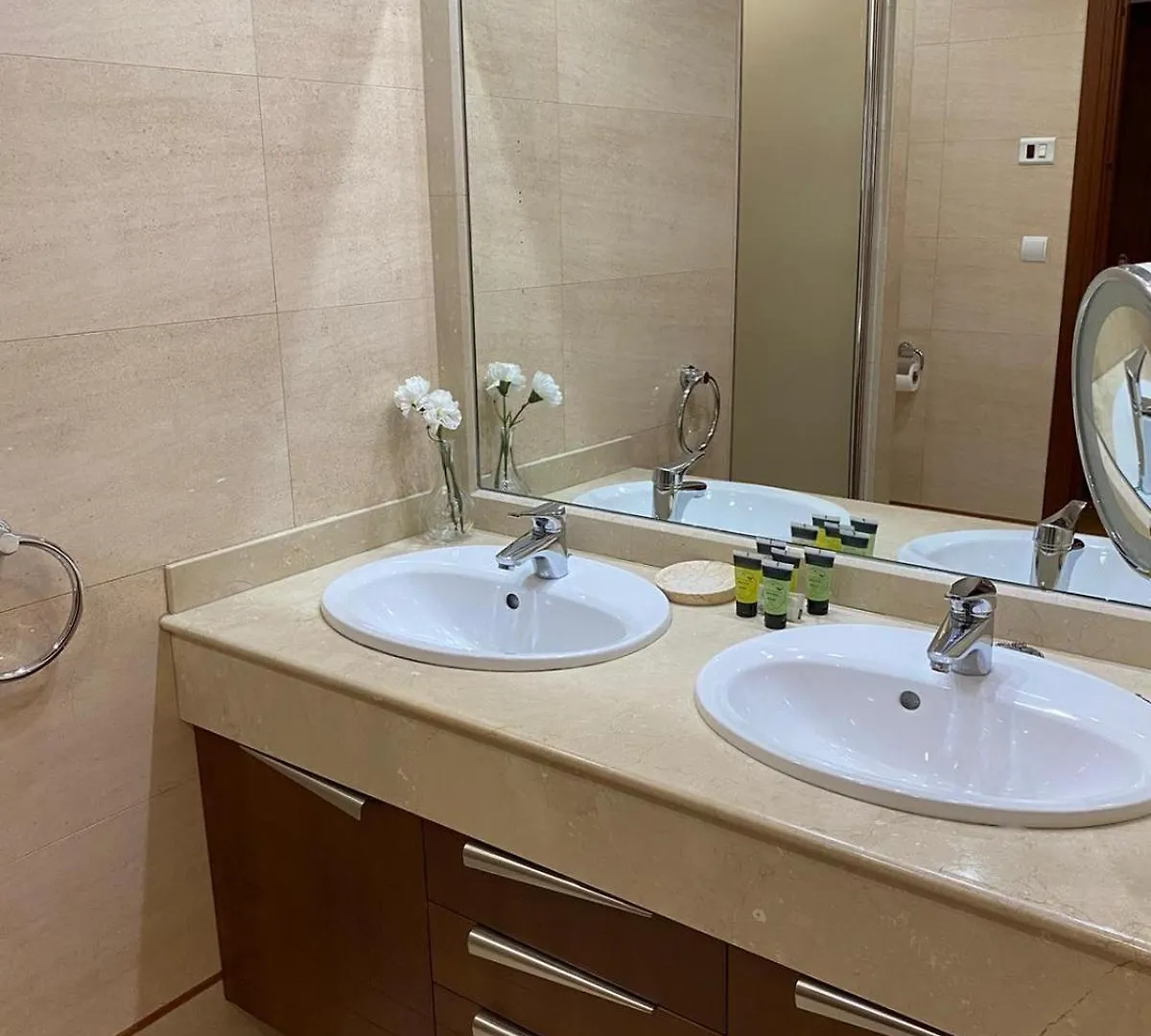 Atico Deluxe Con Parking Apartment Seville